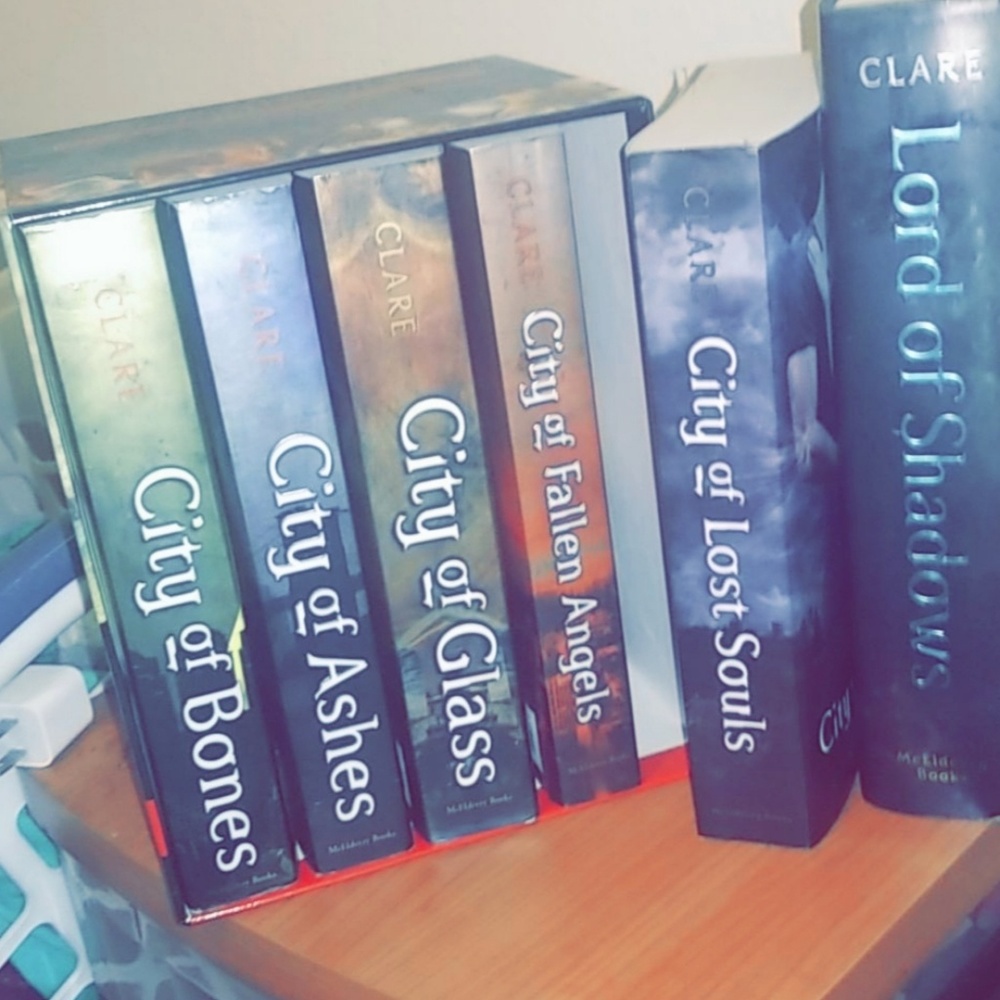 MORTAL INSTRUMENTS BUNDLE!!!